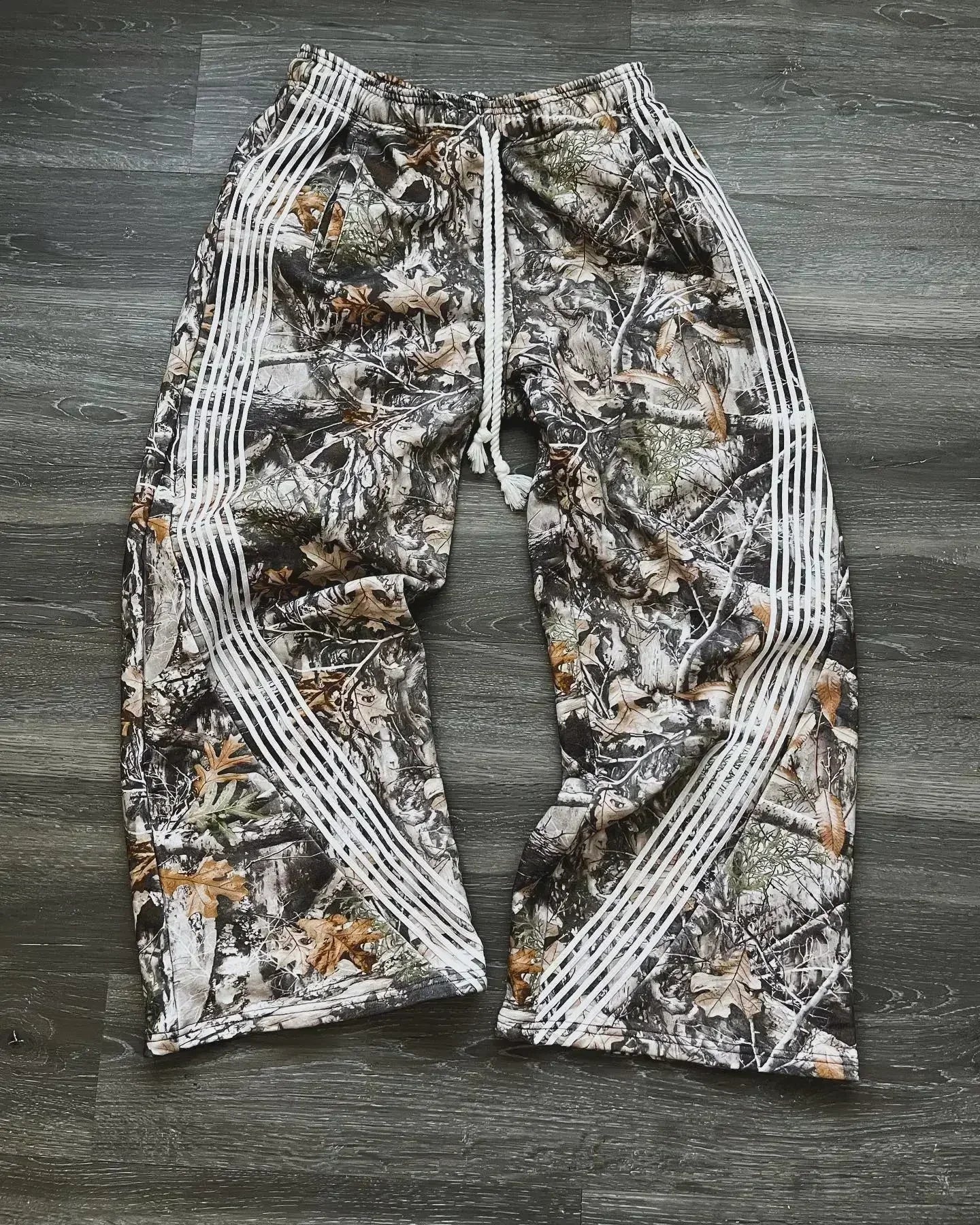 Yu-Gi-Oh Baggy Sweatpants Men Casual Pants Gym Trousers Y2k Pants Elastic Waist American Streetwear 2000s Joggings Men Clothing
